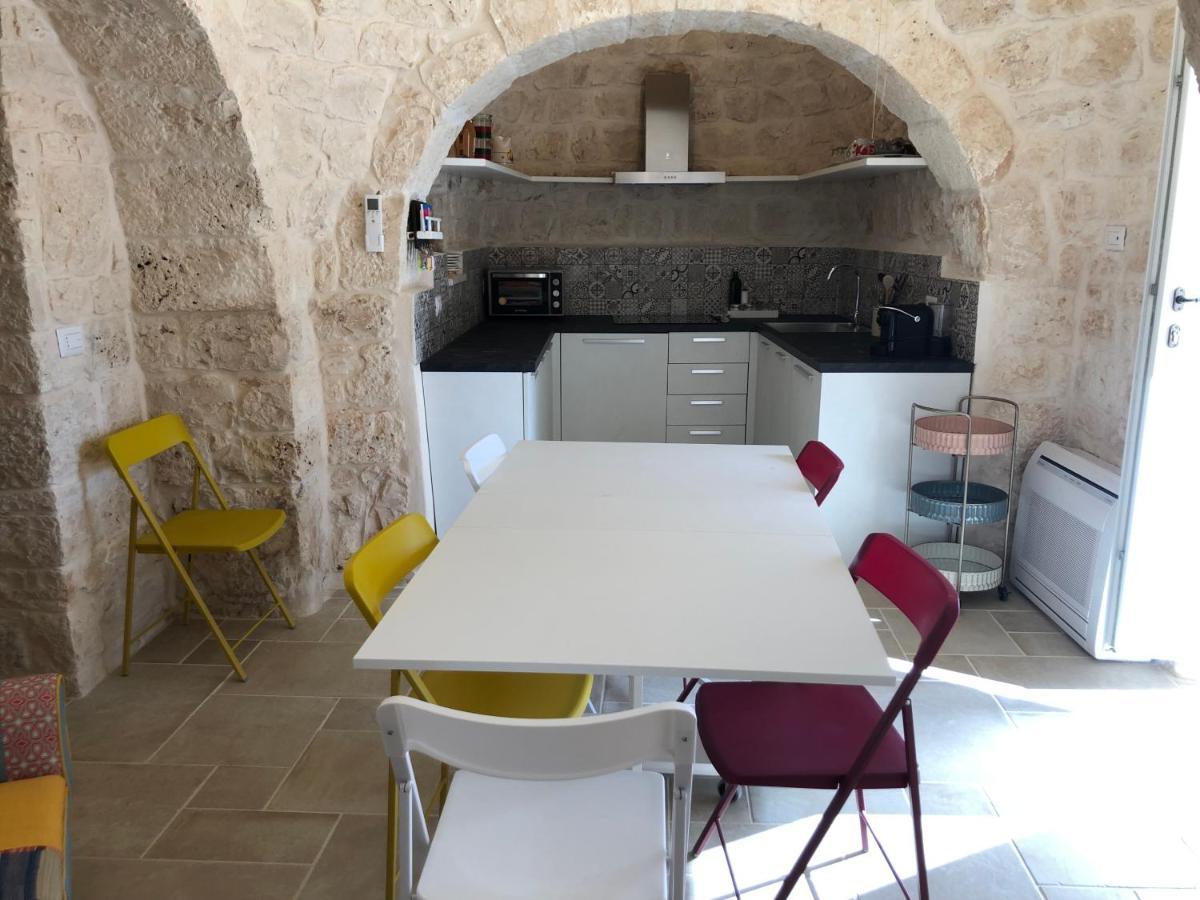 Trullo Dell' Edera Con Piscina Privata Apartment Алберобело Екстериор снимка